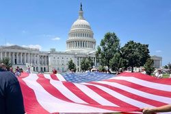 250 năm Quốc khánh Mỹ: Tổng thống Trump nói về 'kỷ nguyên hoàng kim mới'; diễu hành tại thủ đô phải hủy vì nắng nóng cực đoan