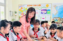Từ năm học 2029 - 2030, tất cả học sinh được miễn phí sách giáo khoa