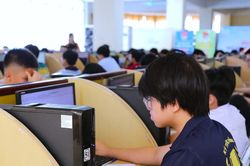 Tranh tài Hội thi Tin học trẻ toàn quốc