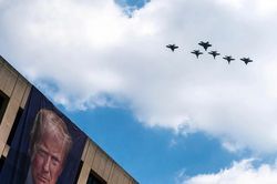 Kế hoạch phát biểu mừng Quốc khánh Mỹ của Tổng thống Trump gặp trục trặc
