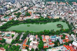 Việt Nam vừa vào nhóm thu nhập trung bình cao: Đứng ở đâu trong Đông Nam Á?