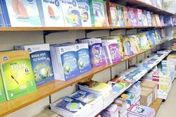 Quy định về miễn phí sách giáo khoa giáo dục phổ thông và miễn học phí môn học Giáo dục quốc phòng và an ninh