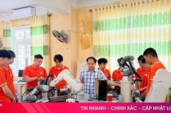 Trường công, đại học có phải là lựa chọn duy nhất?
