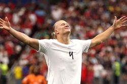 Erling Haaland: Sự khiêm tốn tạo nên sức mạnh