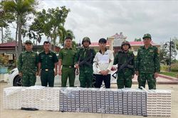 Bắt giữ đối tượng vận chuyển hàng nhập lậu trên tuyến biên giới