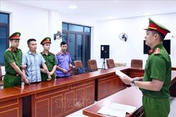 Tuyên Quang: Thi hành lệnh giữ người khẩn cấp 1 giáo viên để điều tra liên quan đến điểm kỳ thi tốt nghiệp THPT