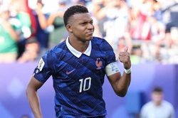 Mbappe ghi bàn, Pháp nhọc nhằn vào tứ kết World Cup 2026