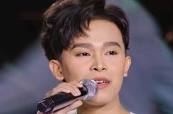'Bàn tiệc' chỉ có một lần trong năm ở quê hương Hồ Văn Cường