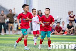 Chủ nh&agrave; Hạc Th&agrave;nh khởi đầu ấn tượng; những tấm v&eacute; sớm dự tứ kết đ&atilde; c&oacute; chủ