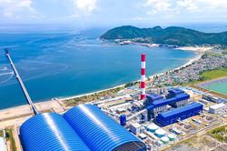Hà Tĩnh kiến nghị mở rộng hạ tầng điện trước nhu cầu công nghiệp tăng cao