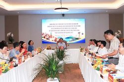 Ủy ban Kinh tế v&agrave; T&agrave;i ch&iacute;nh l&agrave;m việc với tỉnh An Giang về cơ chế, ch&iacute;nh s&aacute;ch đặc th&ugrave; th&aacute;o gỡ kh&oacute; khăn trong thực hiện c&aacute;c dự &aacute;n phục vụ APEC 2027