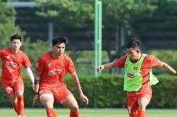 Tuyển Việt Nam tại Incheon: Toan tính của HLV Kim Sang-sik và 'thang điểm' K-League