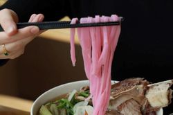 Độc lạ phở atisô Đà Lạt