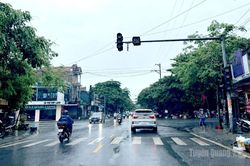 Cần sớm khôi phục hoạt động đèn tín hiệu giao thông trên Quốc lộ 2