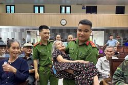 Công an Hà Tĩnh những ngày cao điểm thu nhận mẫu ADN thân nhân liệt sĩ