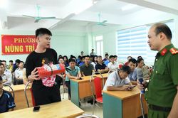 Phường Nùng Trí Cao tuyên truyền, thực hành kỹ năng phòng cháy, chữa cháy và cứu nạn, cứu hộ