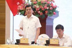 Giá xăng dầu giảm nhưng giá hàng hóa chưa giảm, Bộ Công Thương lên tiếng