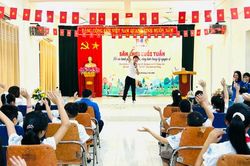 Phường Ho&agrave;ng Mai mở s&acirc;n chơi cuối tuần trang bị kỹ năng số cho trẻ em