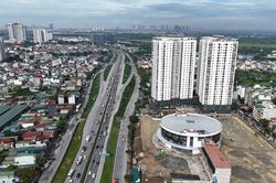 Nhìn từ trên cao diện mạo bến xe hiện đại bậc nhất Thủ đô sắp đi vào hoạt động