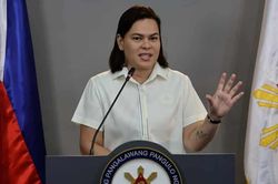 Tại sao Phó Tổng thống Philippines phải đối mặt với phiên tòa luận tội?