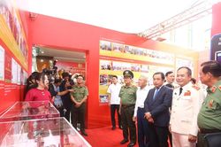 Phát huy truyền thống anh hùng, đoàn kết, sáng tạo, vượt qua thách thức, bảo vệ an ninh quốc gia trong kỷ nguyên mới