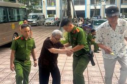 Xúc động hành trình tìm tên cho liệt sĩ