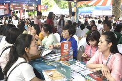 Thí sinh đạt từ 19 điểm có nhiều cơ hội theo học nhóm ngành kinh tế