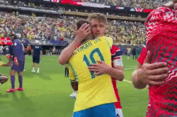 Neymar ôm xin lỗi Martin Odegaard sau khi 'xấu tính'