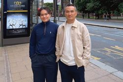 Chi Bảo đưa vợ con sang Anh