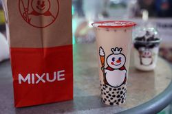 Mixue thất thế tại thị trường 'nh&agrave; gi&agrave;u'