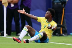 T&igrave;nh thế đảo ngược với Brazil, Đức, Italy