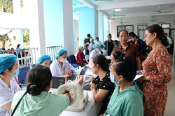 Hà Nội chăm sóc sức khỏe miễn phí cho hơn 9 triệu người dân