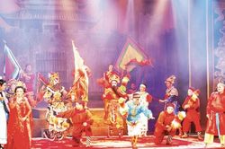 Khi tuồng, chèo, cải lương hội tụ trên sân khấu