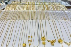Giá vàng ngày (6/7): Đi ngang ở mức 151,4 triệu đồng/lượng sau tuần tăng mạnh