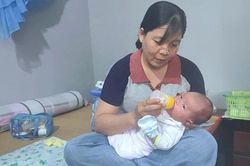 Cà Mau tìm thân nhân bé trai bị bỏ rơi trước nhà dân