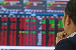 Chứng khoán ngày 6/7: Khối ngoại bán ròng mạnh, VN-Index giảm gần 19 điểm