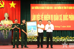 Phối hợp xây dựng, điều chỉnh thế bố trí quốc phòng mang tính chiến lược