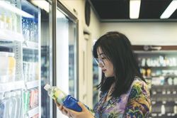 Đừng để 'bữa tiệc bóng đá' mất vui vì nước có ga