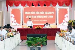 Ph&oacute; Thủ tướng Thường trực Ch&iacute;nh phủ Phạm Gia T&uacute;c: T&acirc;y Ninh phải khai th&aacute;c hiệu quả lợi thế cửa khẩu v&agrave; vị tr&iacute; kết nối v&ugrave;ng