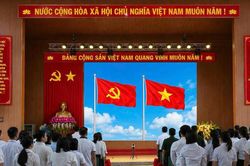 Các xã, phường tại Lào Cai đồng loạt tổ chức lễ chào cờ và sinh hoạt tư tưởng dưới cờ
