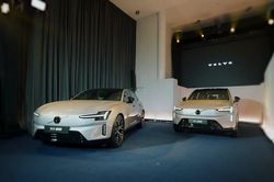 Hai mẫu xe điện hạng sang sắp về Việt Nam