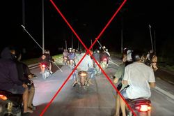 Khởi tố vụ hàng chục đối tượng mang giáo mác, nẹt pô đại náo khu vực hồ Đại Lải