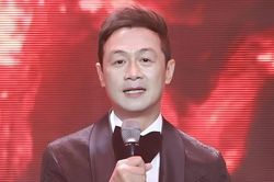 Anh trai chông gai xin lỗi