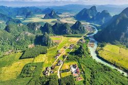 Nơi có Tú Làn và làng du lịch đẹp nhất thế giới trở thành khu du lịch cấp tỉnh