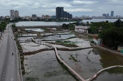 Hà Nội đẩy nhanh dự án bổ cập nước hồ Tây, sẵn sàng cấp nước cho sông Tô Lịch