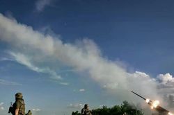 Thiếu quân trầm trọng, Ukraine tung mức lương 'khủng' để hút lính ngoại