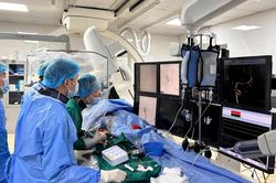Đau đầu nhiều tháng, người phụ nữ bàng hoàng khi bác sĩ thông báo tình trạng nguy kịch