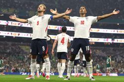 Tuyển Anh hạ Mexico trong trận cầu đi&ecirc;n rồ ở World Cup 2026