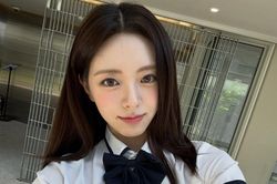 Ảnh đồ bơi của Yuna (ITZY) làm dấy lên tranh cãi