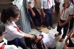 Bạo lực học đường: Xã hội cũng phải tự xét mình